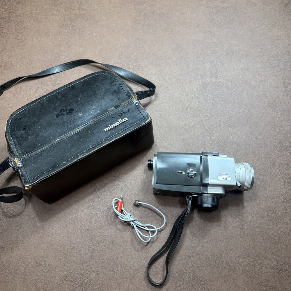 VTG Minolta Autopak-8 K11 Super 8 Movie Camera Rokkor 8.4-50mm f/1.8 Untested